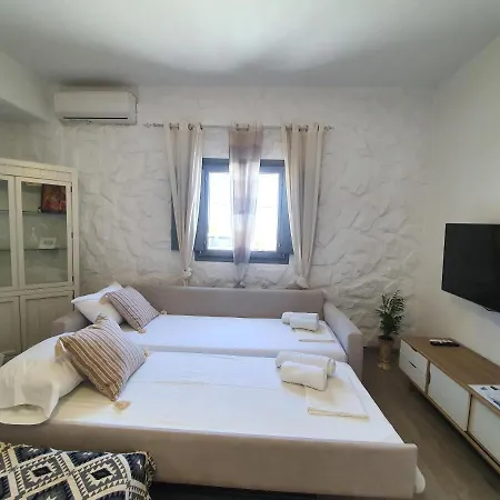 Cycladic On The Hill With Beautiful Views!! Prázdninový dům