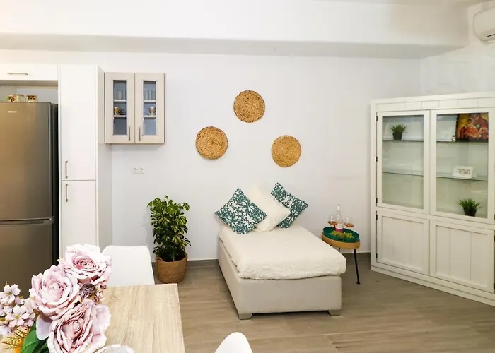 Tatil Evi Cycladic On The Hill With Beautiful Views!! Agkidia