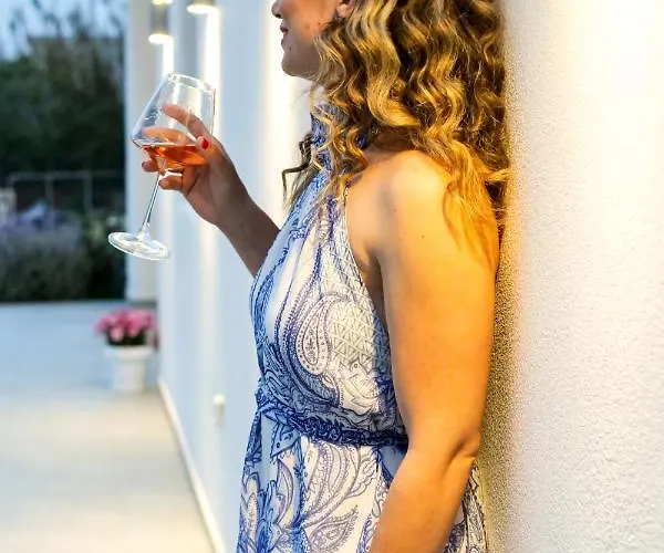 Cycladic On The Hill With Beautiful Views!! * Agkidia