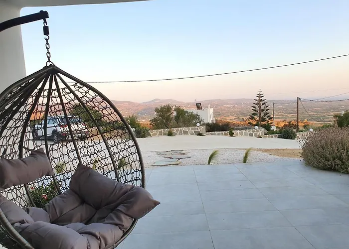 Dom wakacyjny Cycladic On The Hill With Beautiful Views!! Agkidia